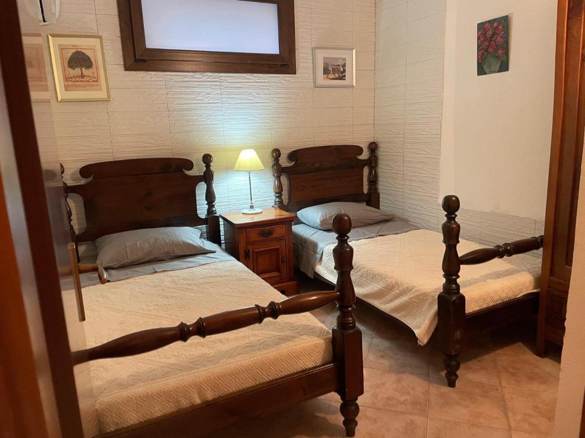 Casa Grazia E Enrico Villa Chia Eksteriør billede